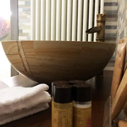 Han/Misafirhane La Da Vittorio *